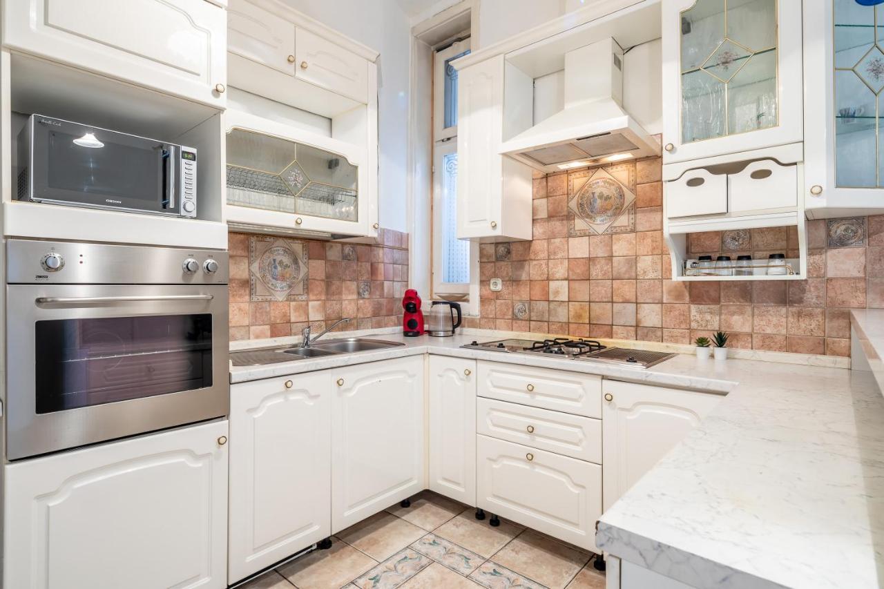 Huge Apartment In The City Center ブダペスト エクステリア 写真